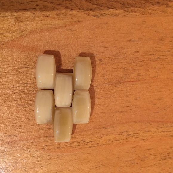 Michaels Kors Tortoiseshell Watch - Picture 4 of 6